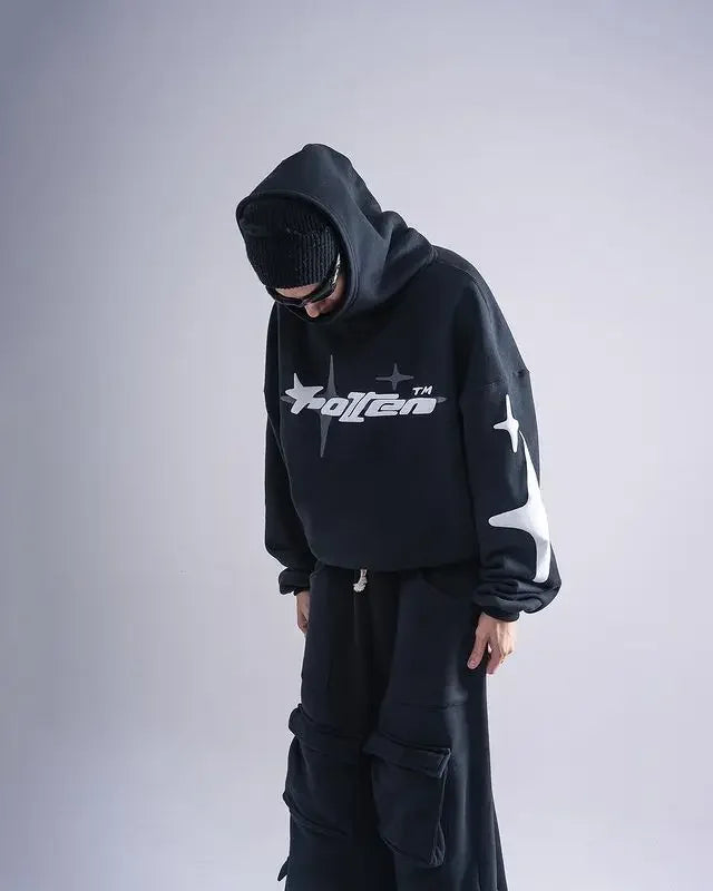 Cold Days, Hot Looks – Y2K Streetwear Hoodie”